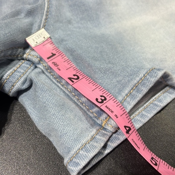 Levi’s Shortalls Overalls,relaxed fit,stretch,adjustable straps,5 pocket,distres - Picture 5 of 9